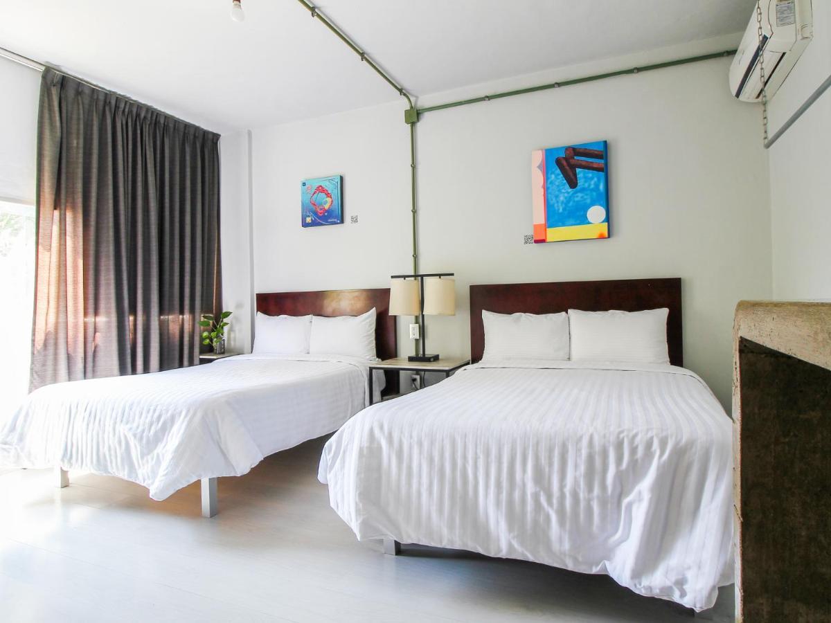 Vl Hotel Boutique Consulado Chapu גואדלחארה מראה חיצוני תמונה